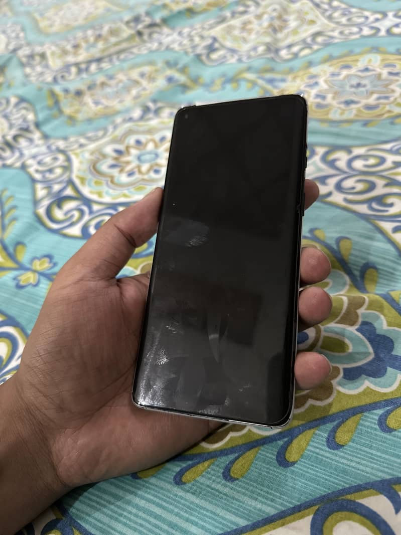 One Plus 8 5G 2