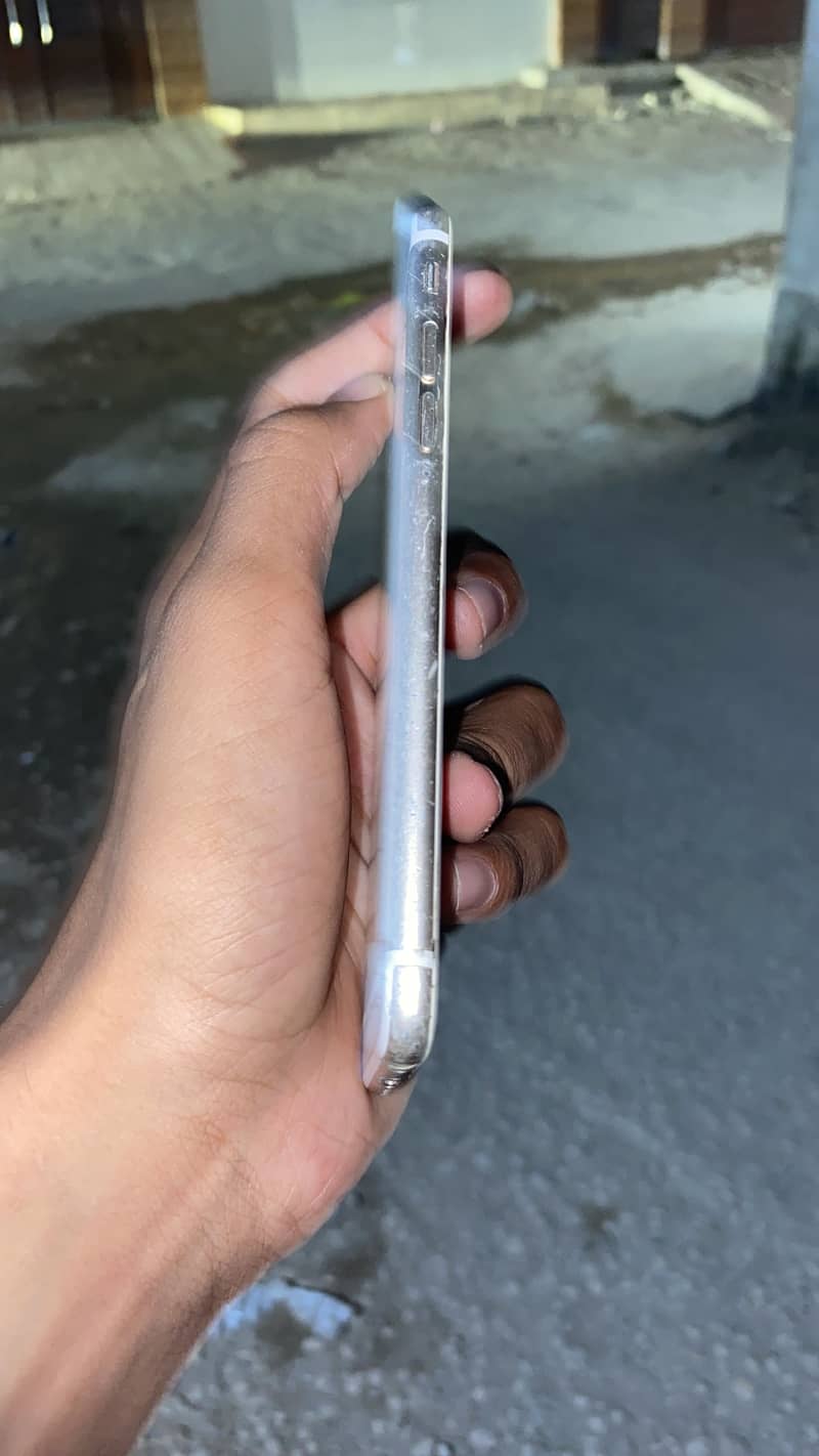 Apple iPhone 6 4