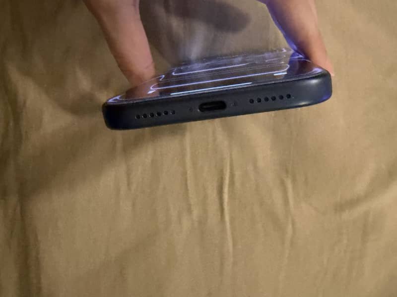 Apple iPhone 17 Pro Max 3