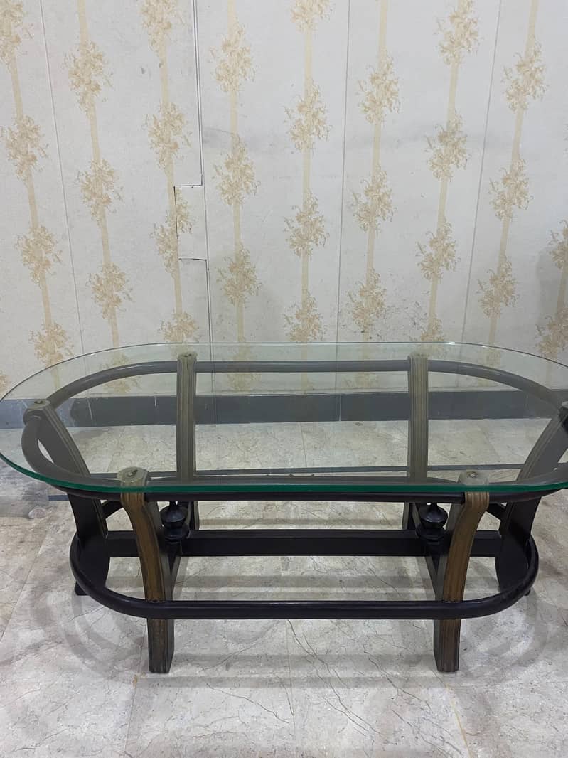 Sofa set + table 8
