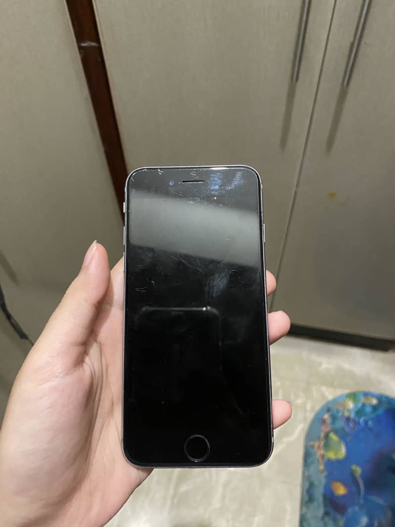 Apple iPhone 6S 1