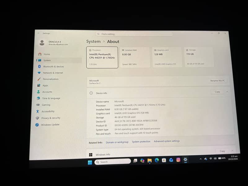 Microsoft Surface Go 2 touch tablet/laptop win 11 4
