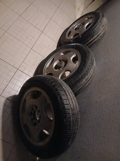 Dunlop 175/70R-13
