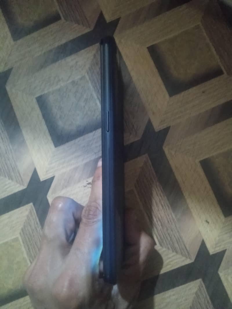 Realme C2 3
