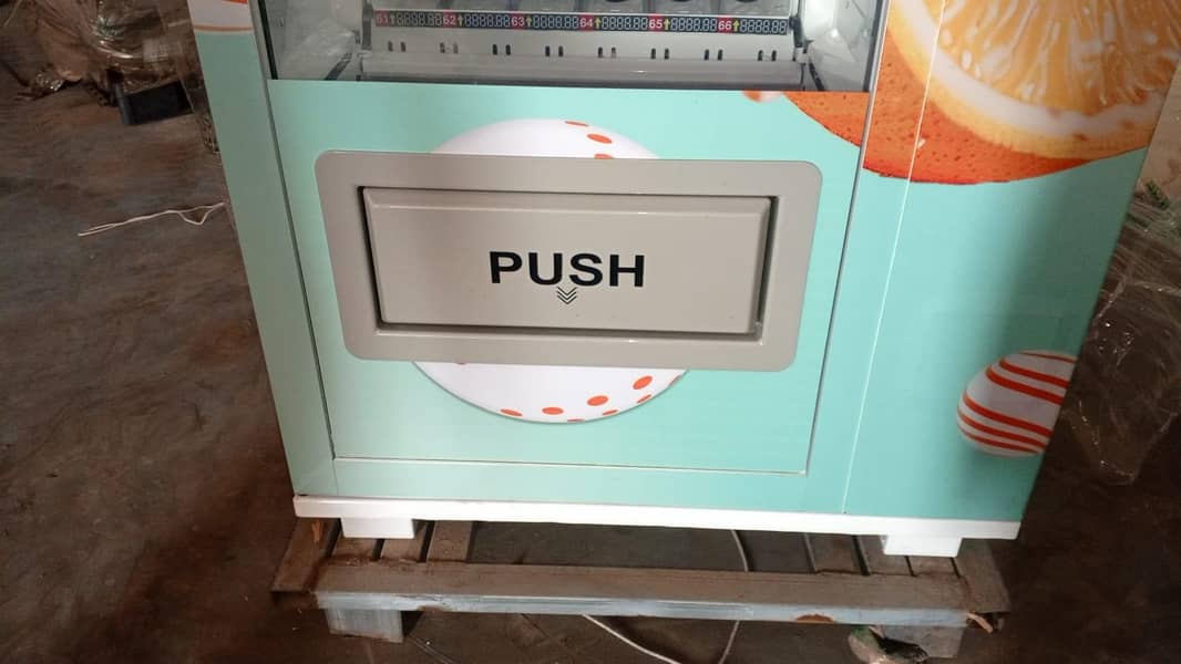 vending machine 4