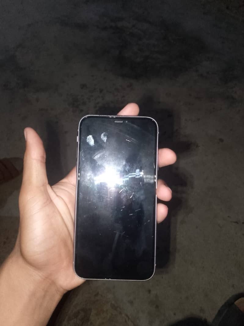 Apple iPhone 11 1