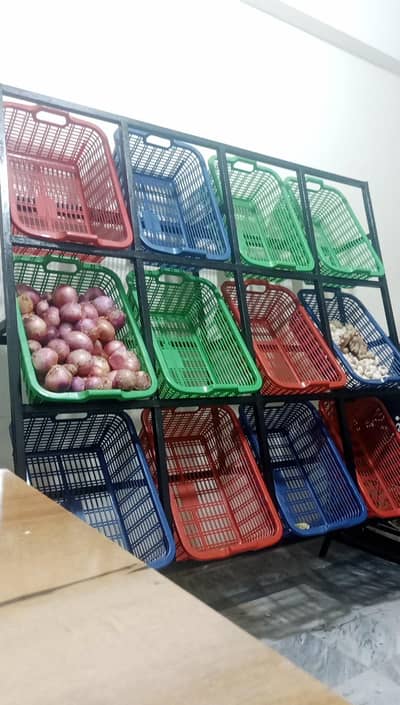 FOOD RACK