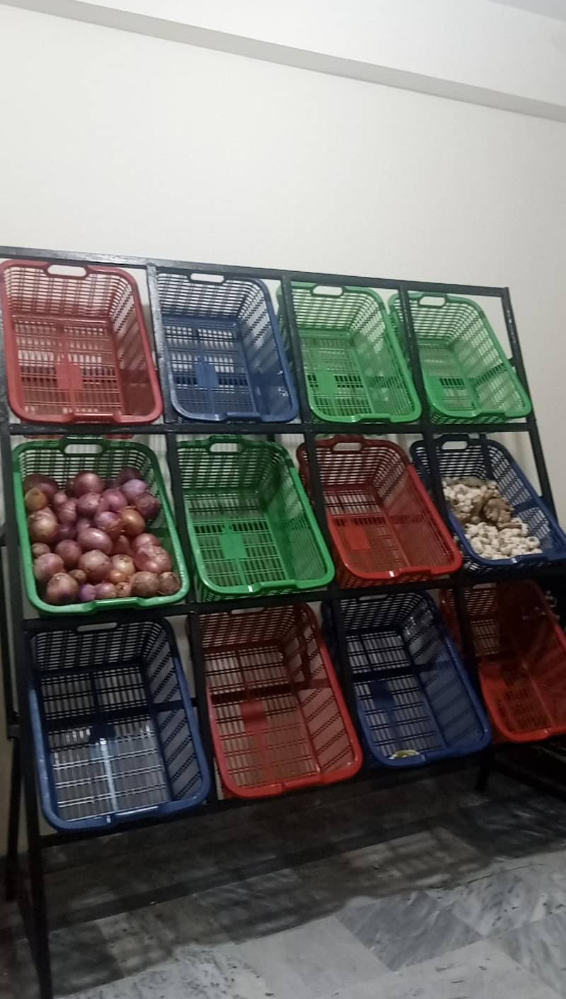 FOOD RACK 2