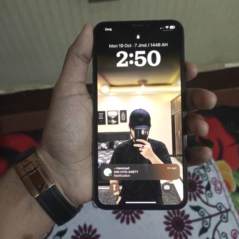 iphone xs max 1