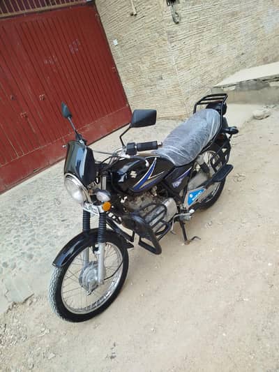 Suzuki GS 2013#0/3/1/7/0/0/2/4/6/2/9