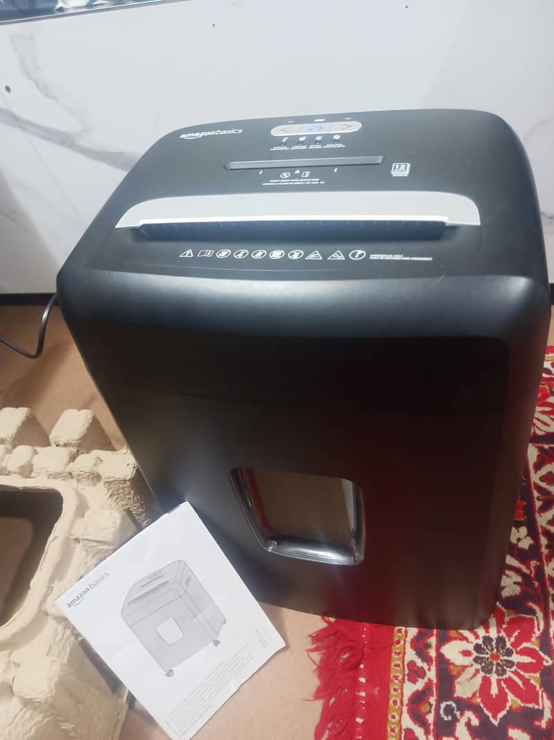 paper shredder 1