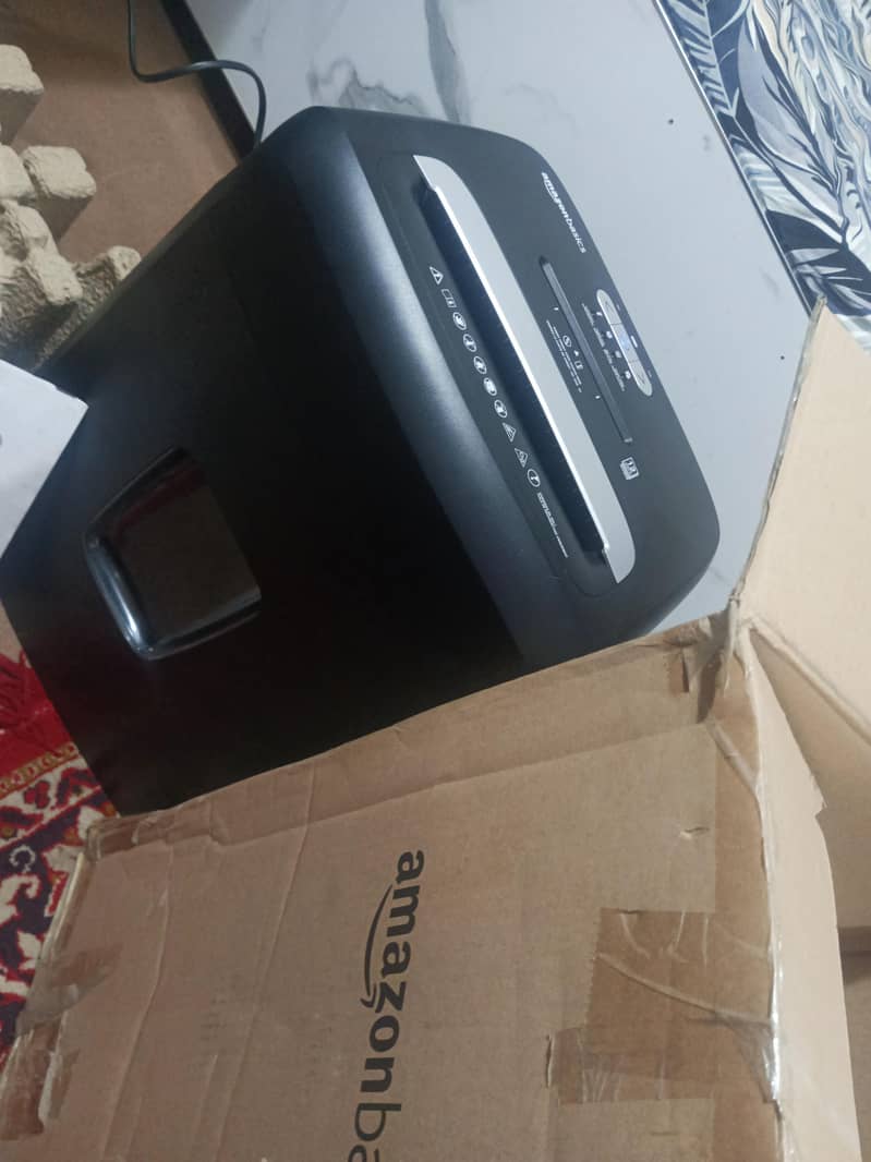 paper shredder 3