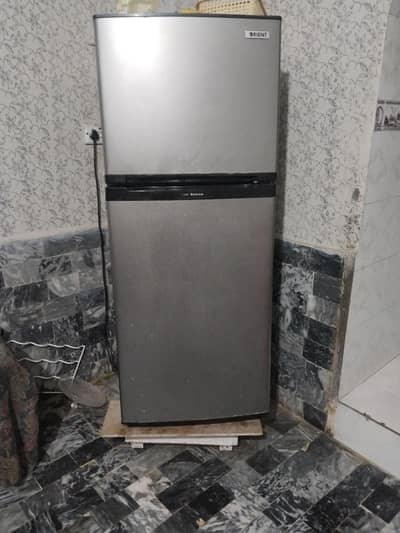 orient icc 260 grey refrigerator excellent colling neat & clean