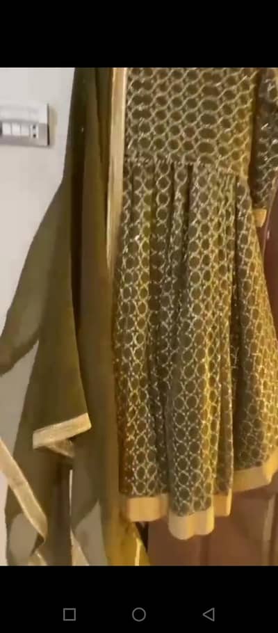 small 3 pc lehnga cholii with long dupatta