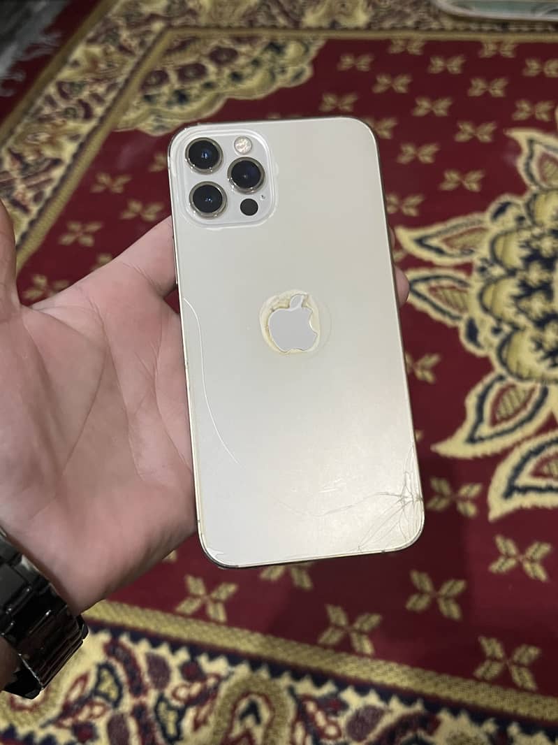 Apple iPhone 12 Pro 2
