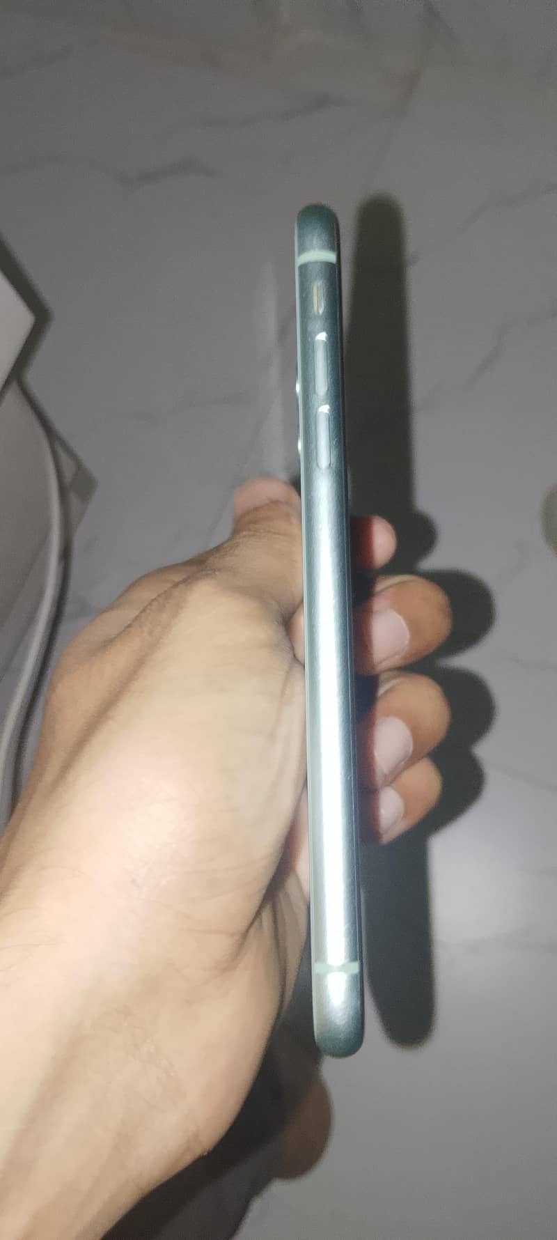 Apple iPhone 11 4