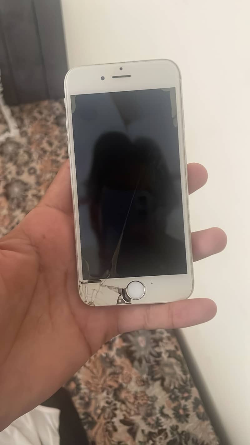 Apple iPhone 6 1