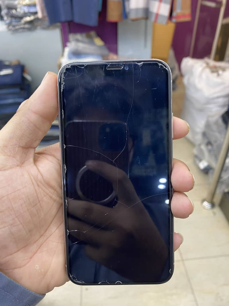 Apple iPhone X 5