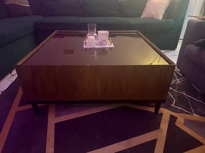 Central coffee table for sale