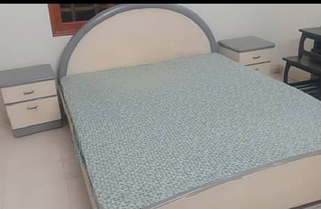 Solid Wood Bedroom Furniture for Sale