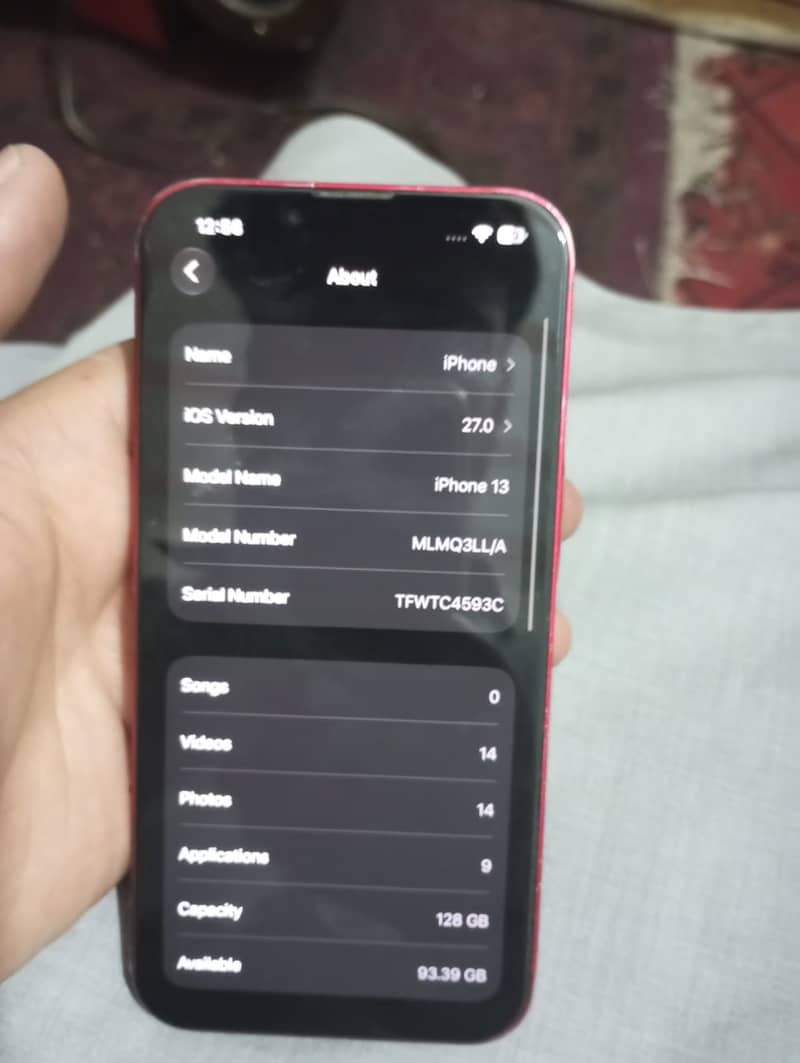 Apple iPhone 13 9