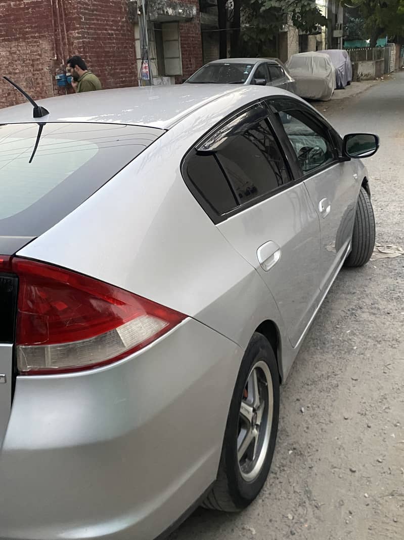 Honda inside 8