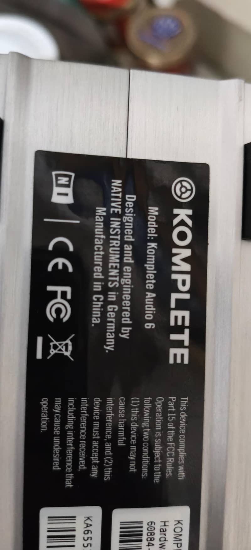 Native Instruments Komplete Audio 6 MK1 2
