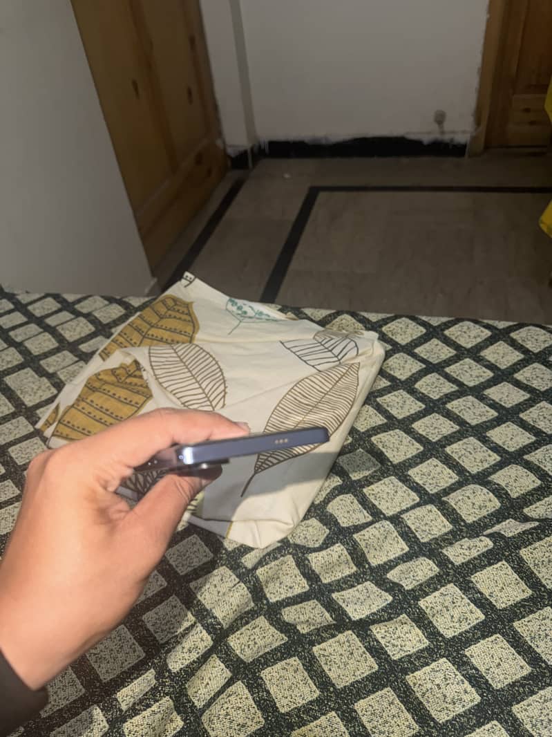 Tecno CAMON 20 0