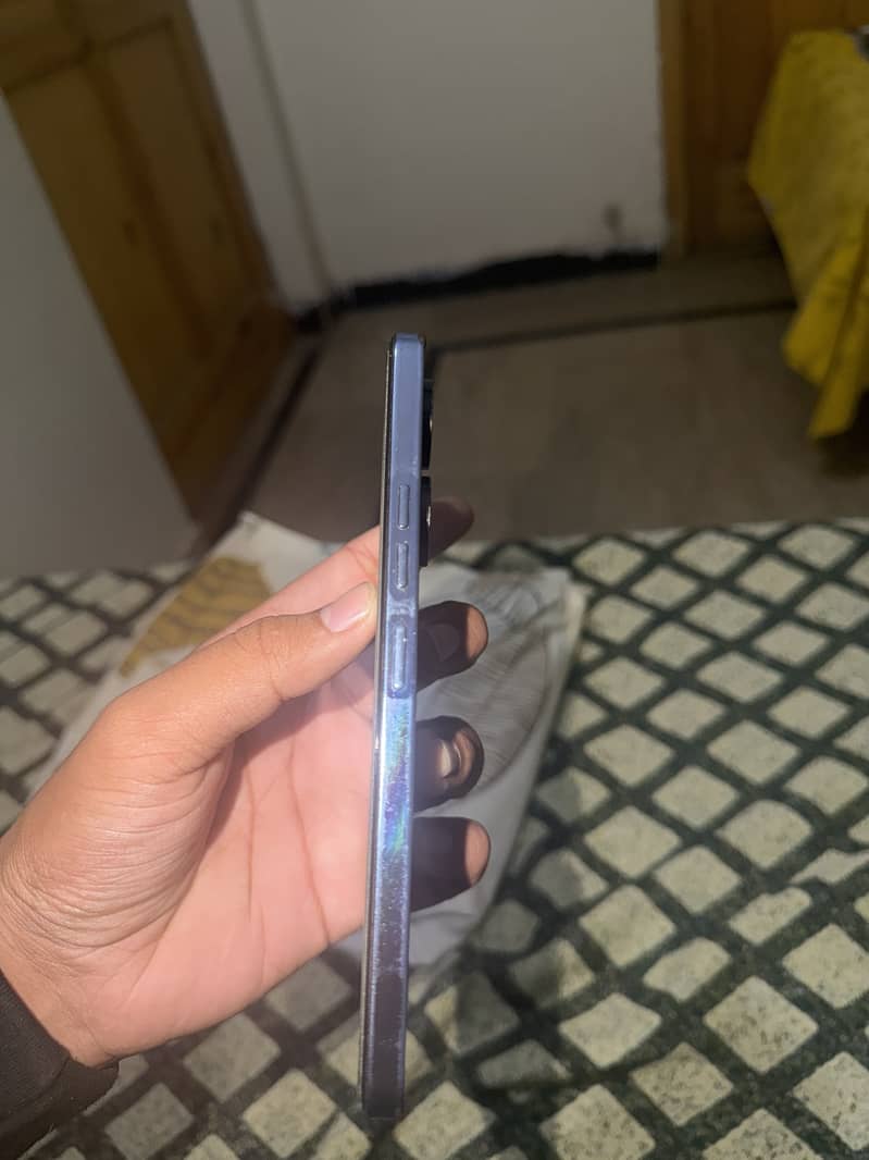 Tecno CAMON 20 2