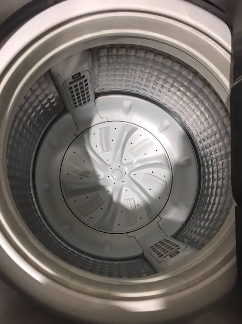 I am selling my haier automatic machine capacity is 16kg 2