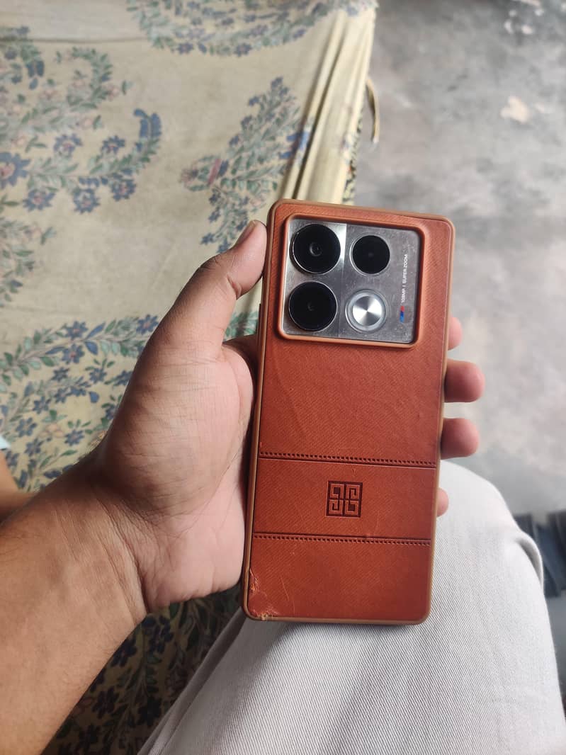 Infinix Note 40 2