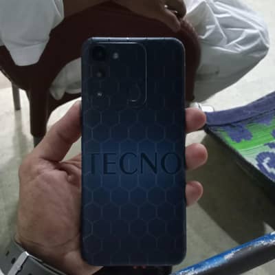 Tecno Spark 8C