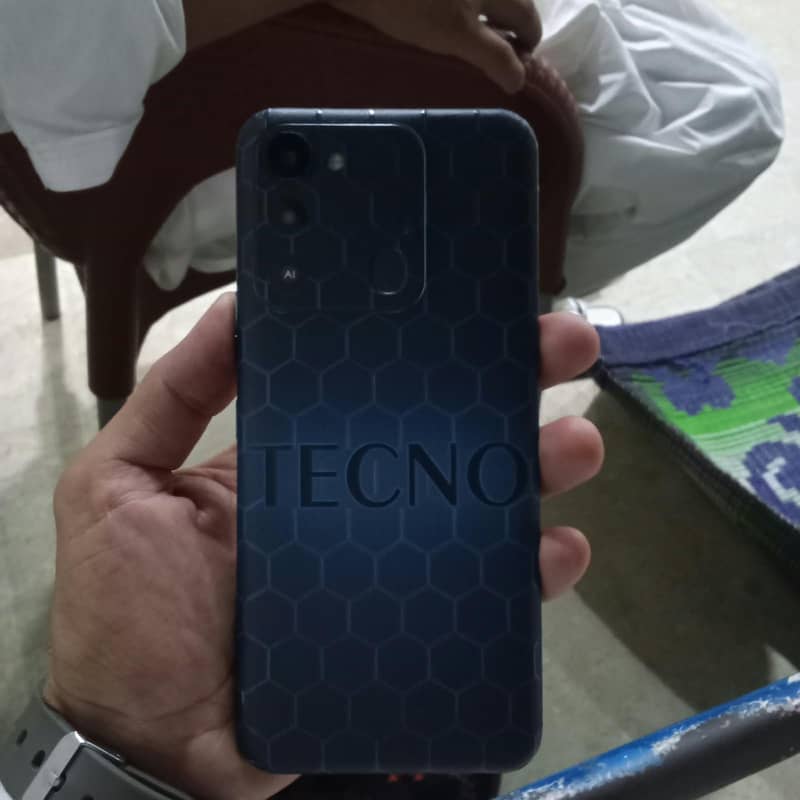 Tecno Spark 8C 0