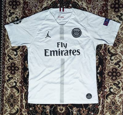 thirfted jerseys