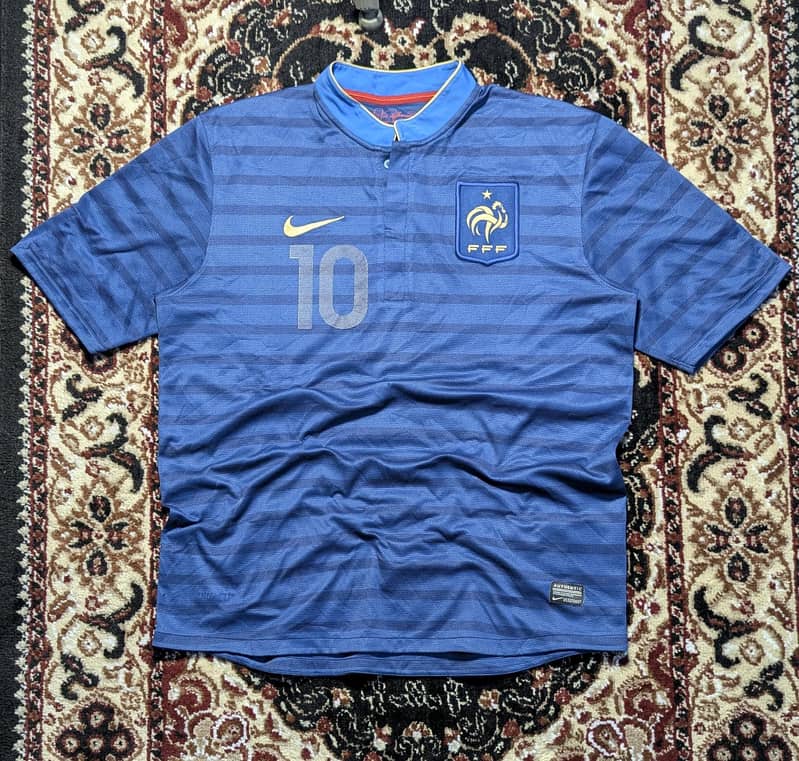 thirfted jerseys 7