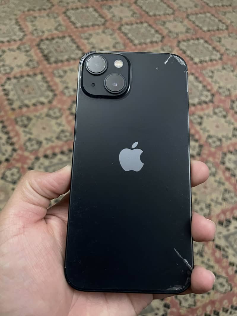 Apple iPhone 13 8