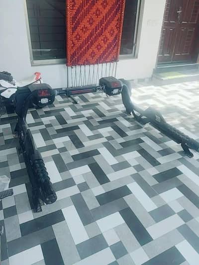 humared with led lights for 10/ 10 condition Revo 4/4 model 2022