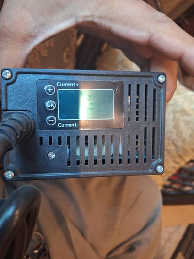 Ev 2–20A Battery Charger (10V–92.4V) for Lithium-Ion