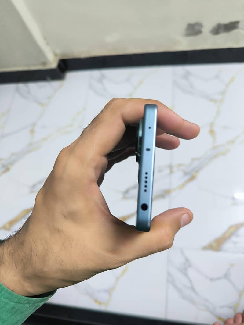 Xiaomi Redmi Note 13 Pro 3