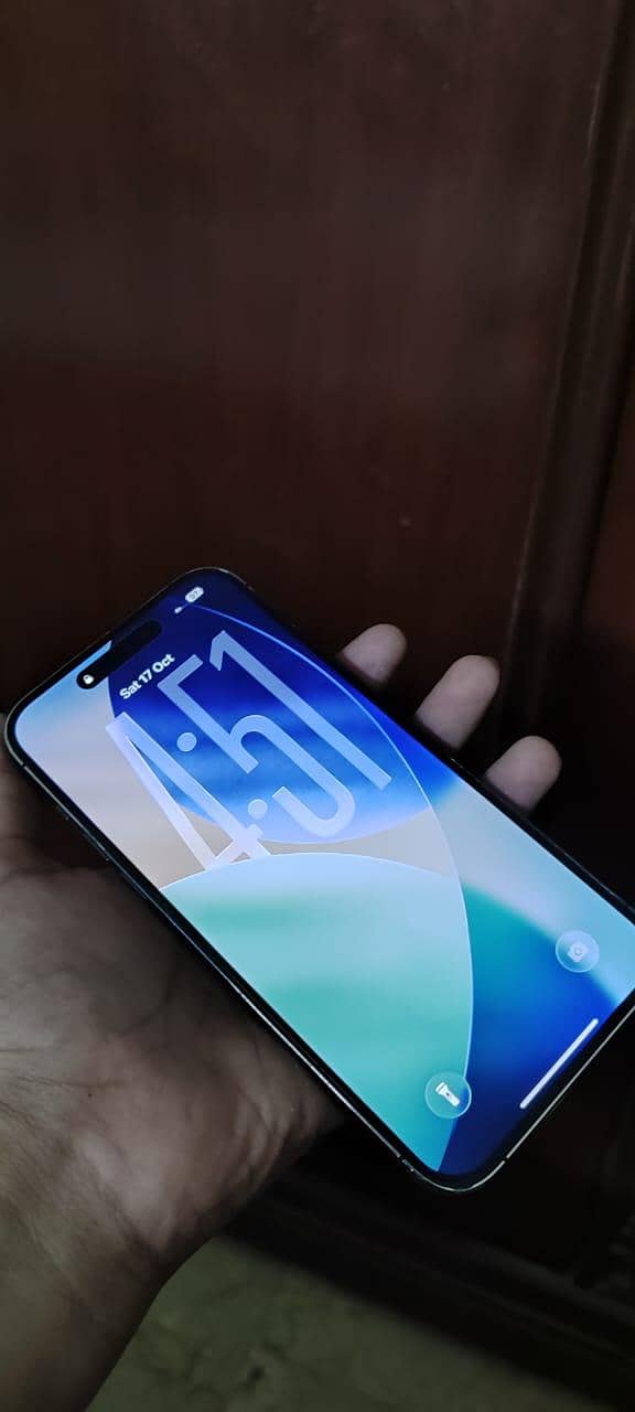 Apple iPhone 14 Pro Max 1