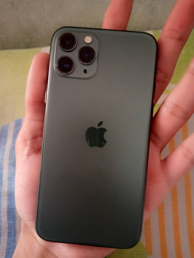 Apple iPhone 11 Pro 1