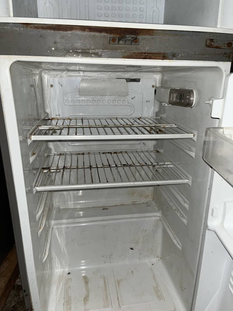 Pel refrigerator 0