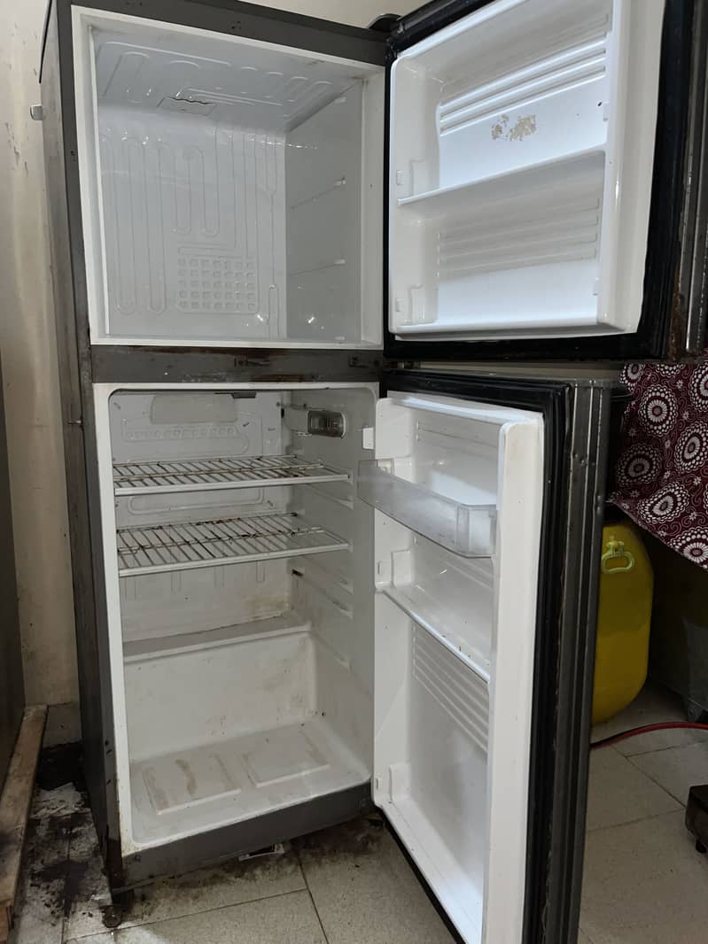 Pel refrigerator 1