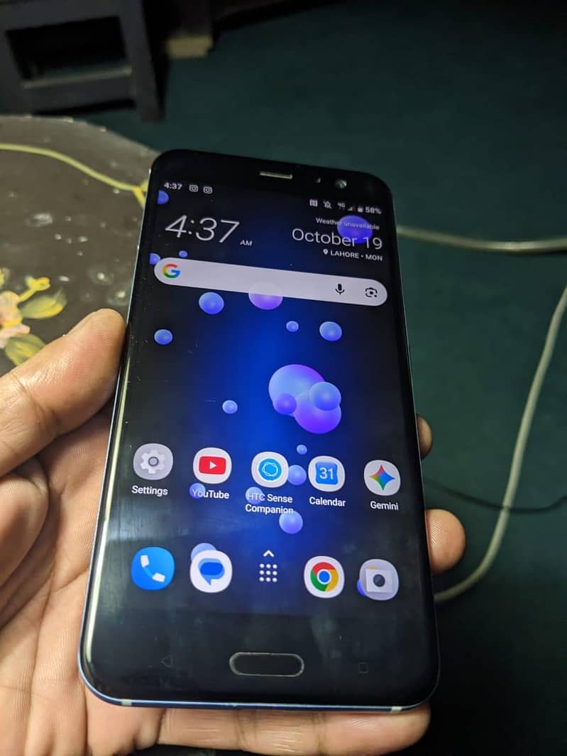 HTC U11 1