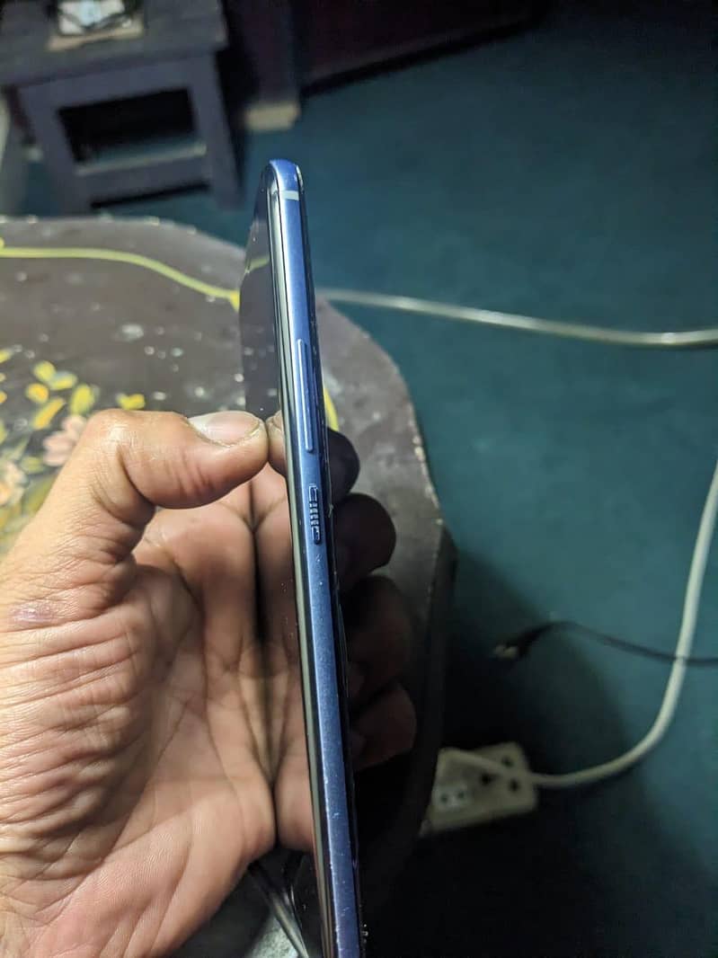 HTC U11 10