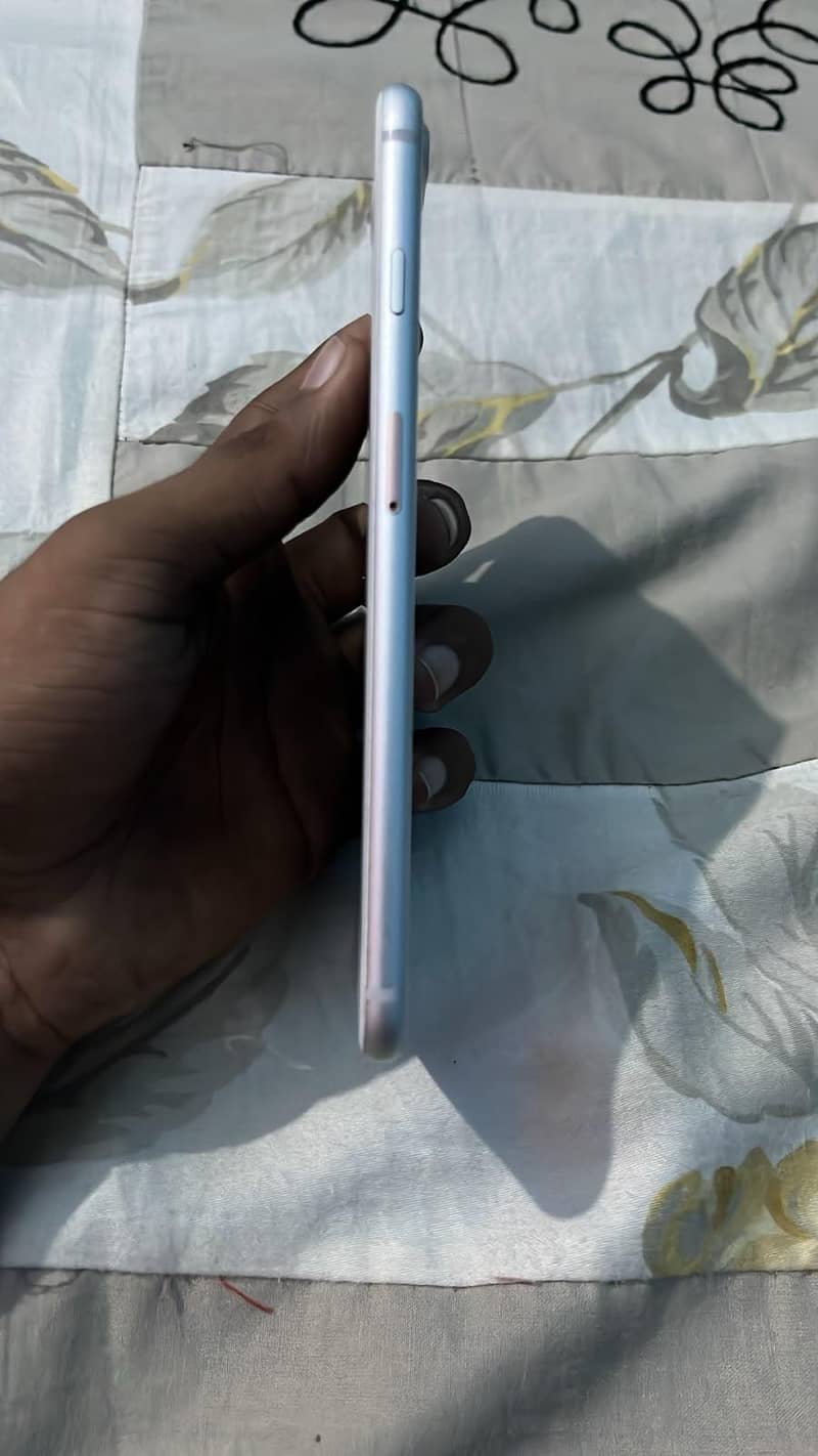 Apple iPhone 8 Plus 2