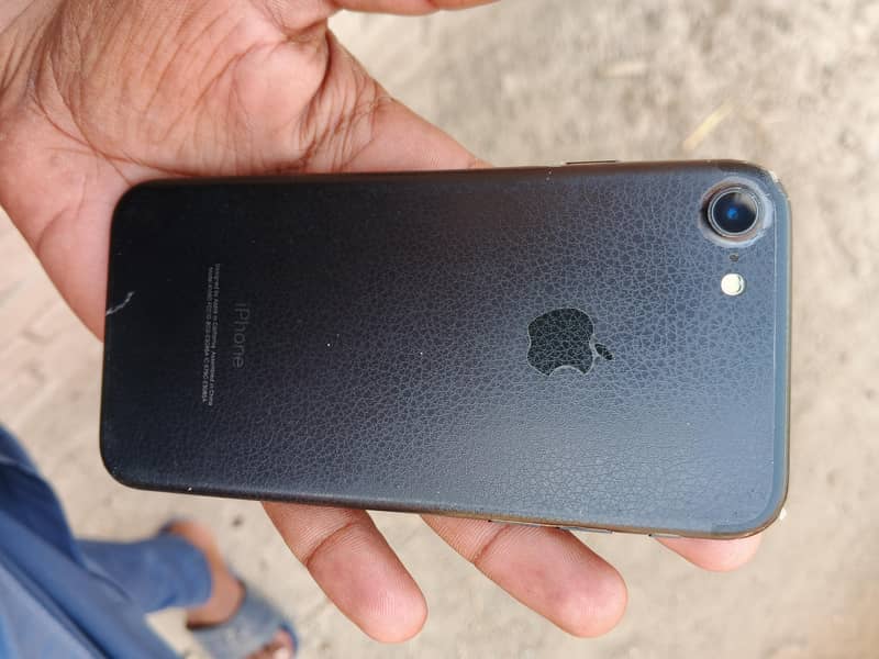 Apple iPhone 7 6