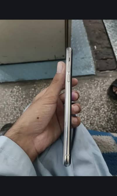 Apple iPhone 11 Pro Max 256GB F Unlock