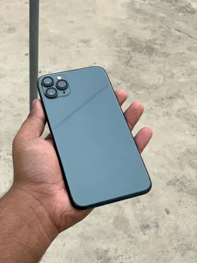 Apple iPhone 11 Pro Max 0