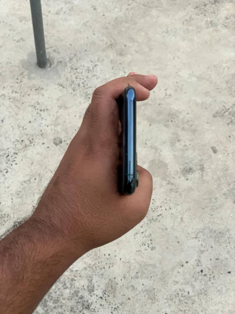 Apple iPhone 11 Pro Max 1
